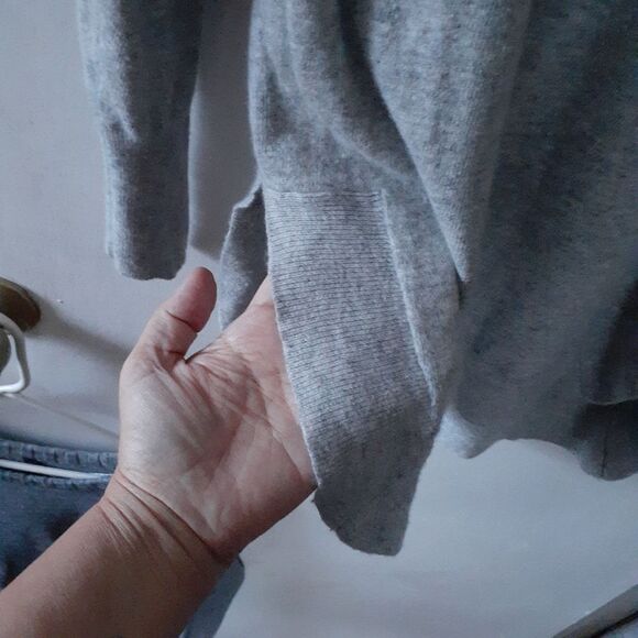 J. Crew Sweater Gray Tunic Sweater Crew Neck Sweater Womens S j.crew factory - Picture 5 of 9